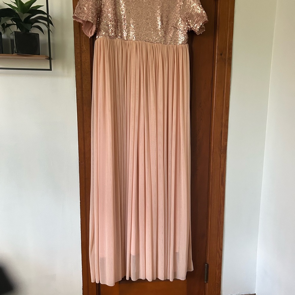 Chic Soul Pink Puff Sleeve Gown for Weddings